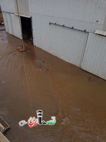 كفرقاسم :اصحاب المعرشات في الصناعية الجديدة   البنية التحتية يرثى لها والبلدية لا تلقي اهتمام لهذا الامر 